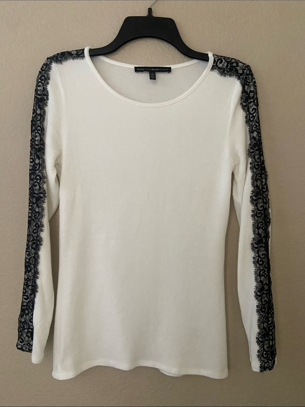 White House Black Market White Long Sleeve Top with Black Lace Sleeves, sz S